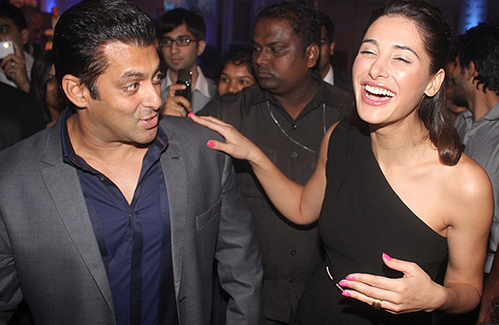 Nargis Fakhri item dance number with the Devil Salman Khan